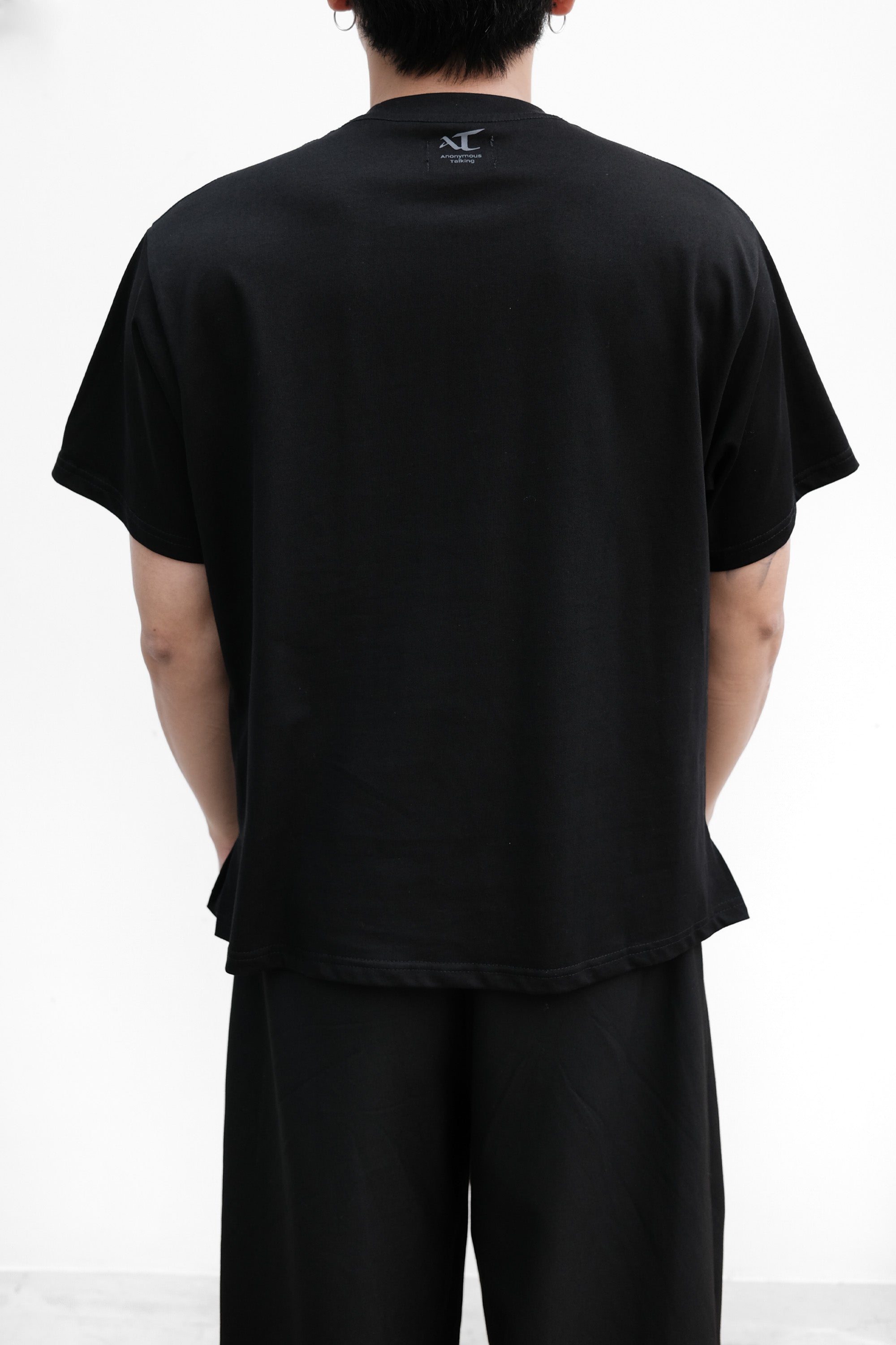 ANONYMOUS TALKING S26 SS03 nì míng tán huà Pleate Tee