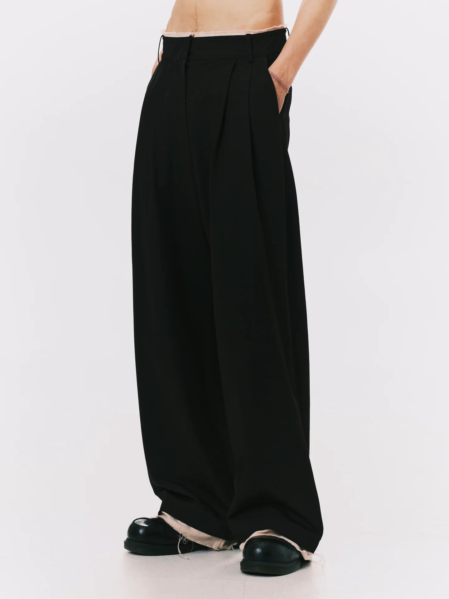 ANOWHEREMAN - LAYERD PLEATED TROUSERS