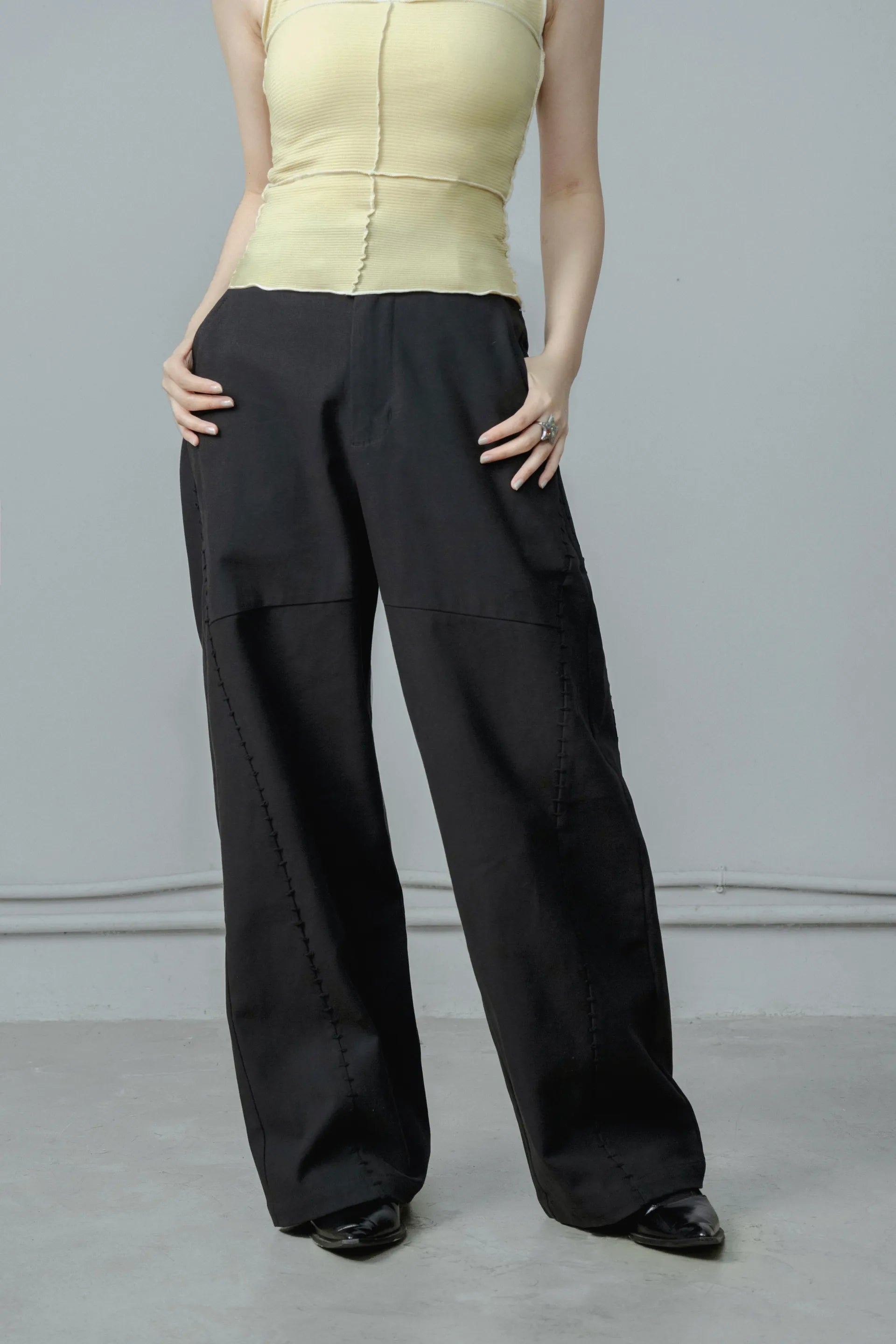 ALEE OASIS Suture Line Trousers