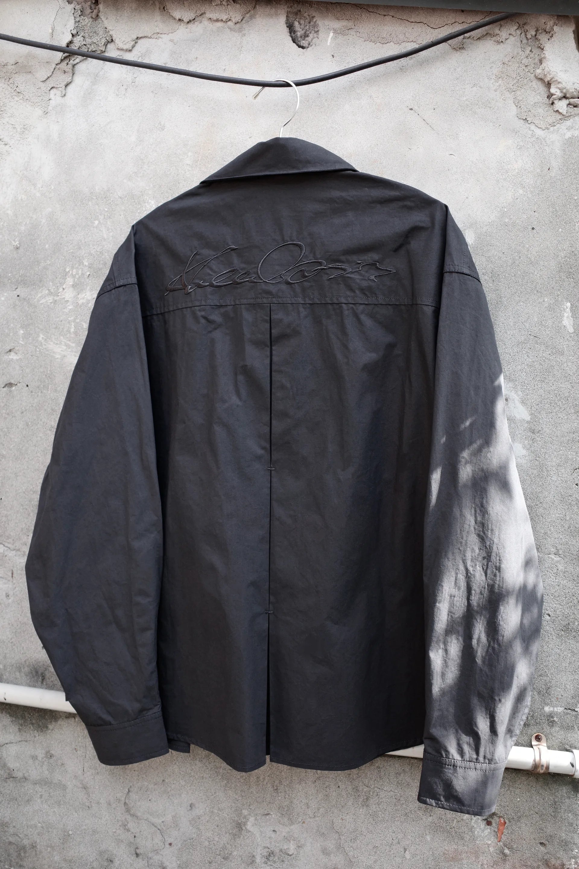 ALEE OASIS Embroidered Duet Collar Shirt