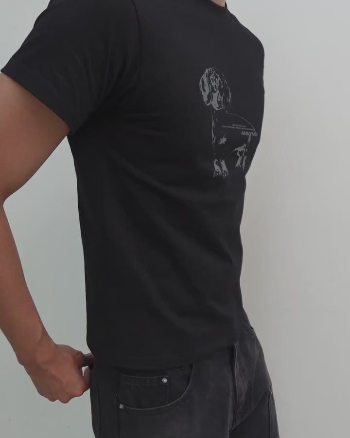 ANONYMOUS TALKING S26-SS06 Dachshund TEE
