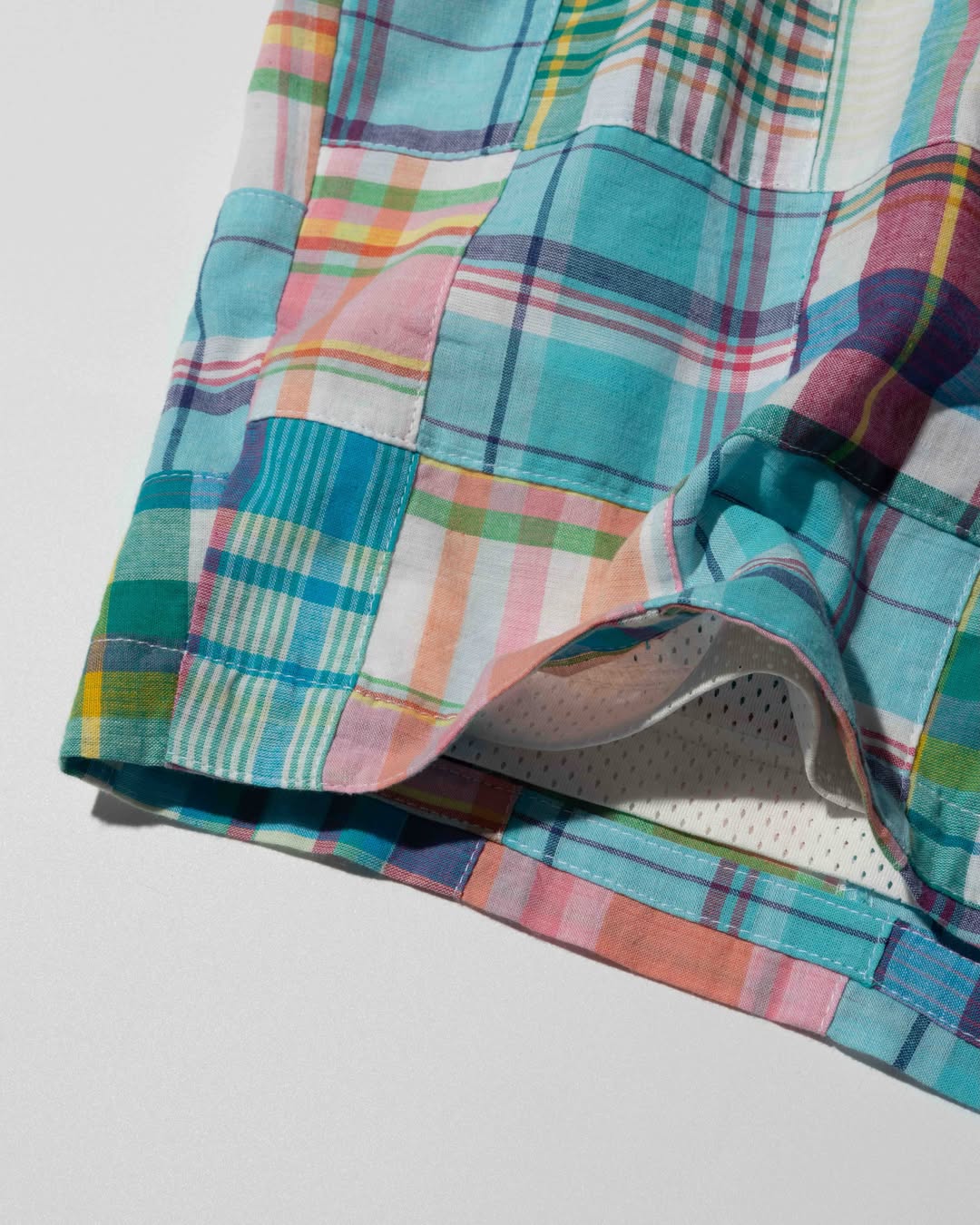 YANGI - Quilt Panel Shorts / Blue Gingham & Multicolor Madras